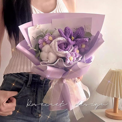 Rose and tulip knitted bouquet